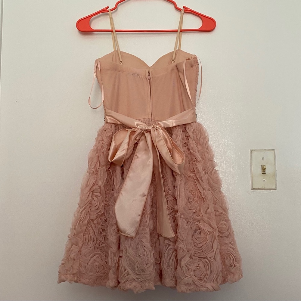 Macy’s Pink Cocktail Dress with tulle roses - Picture 2 of 7